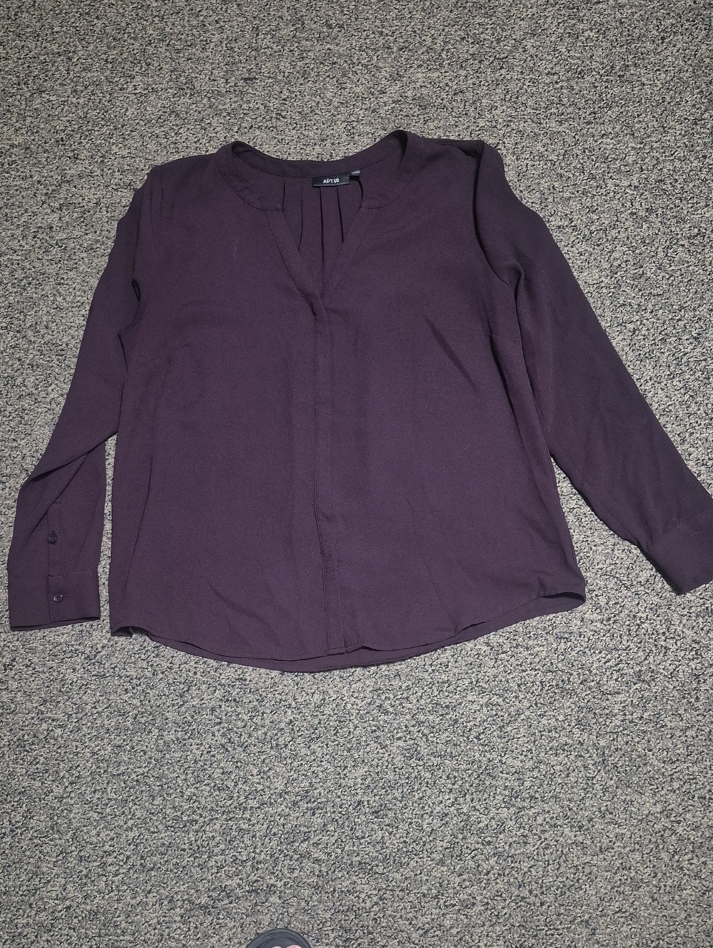 Apt. 9 Deep Plum Split-Neck Long Sleeve Blouse